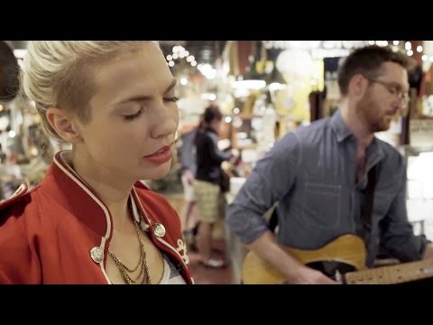 Mindy Gledhill - Little Red Bike (Acoustic)