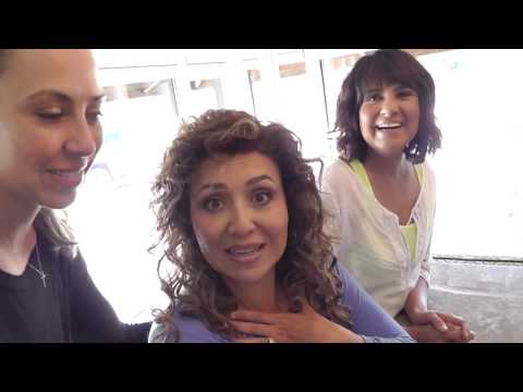 ¡Encontramos video de nuestra mama Gloria Pohl!