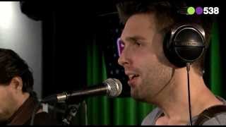 Nick & Simon live bij EversStaatOp538 - Santa's Party