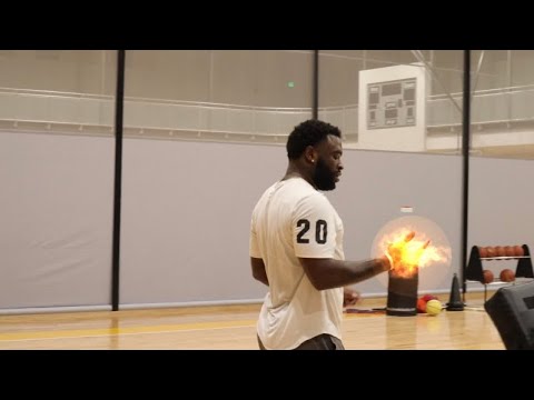 Basketball professional Giddy Potts “Heat Check”