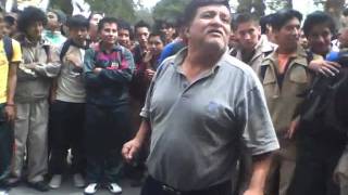preview picture of video 'Borracho en protesta'