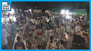 涼しい夜に楽しむ陣屋前“夜市”　ライトアップされた広場・みたらし団子や綿菓子に「紙絵馬」も…岐阜・高山