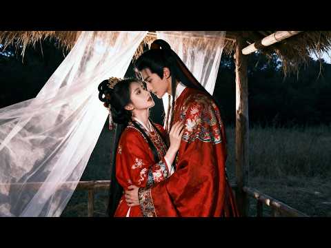 女孩穿越成相府醜女遭下藥！意外睡了“殘疾”王爺，擁有絕世醫術的她，治好中毒“殘廢王爺”，打臉心機妹妹，怎料“殘廢王爺”纏上她！#短剧 #逆袭 #爽剧 #古装 #穿越 #shortdramas