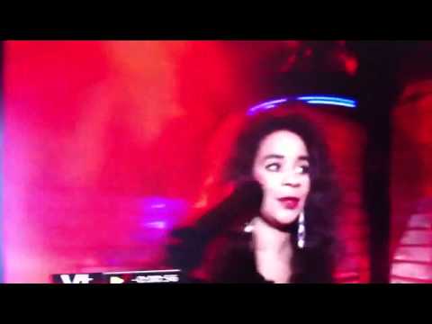 Rowetta on TOTP's with Happy Mondays 1991!!