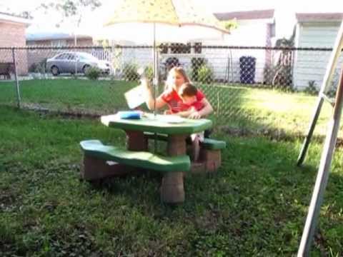 STEP2 Naturally Playful Picnic Table Video Review