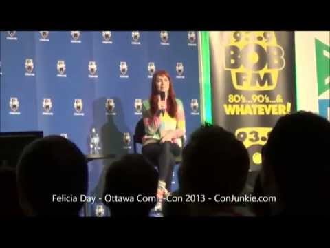 Felicia Day - Ottawa Comic-Con 2013