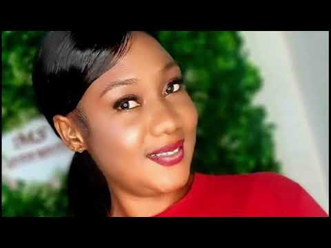 MAME LA STAR DANS SON TOUT PREMIER SINGLE "N KHANOU"