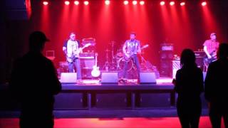 Flee (Live March 2016)