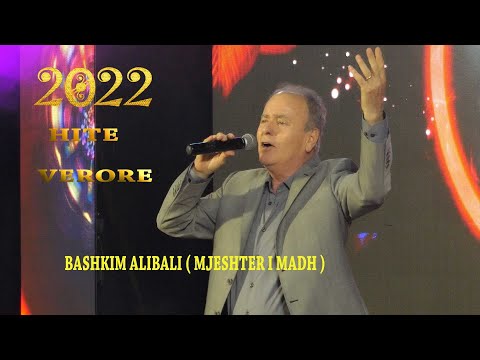 Bashkim Alibali ( Mjeshter i Madh)- Puthja e Parë ( Official video 4K )  Hite Verore 2022