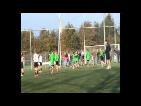 RKAVV E1 - BRIELLE E1 (7-0) 22-11-2014 Jolen 3-0