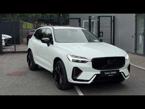 Volvo XC60 T6 350bhp AWD PHEV Plus Black Edition - Image 2