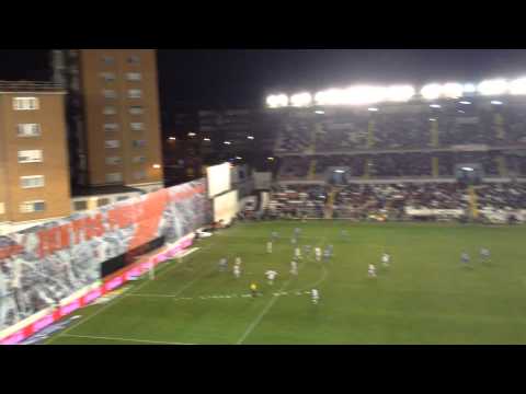Gol de penalti de Celso Borges en el Rayo 1-2 Depor + celebración de la afición coruñesa
