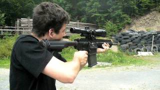 preview picture of video 'HK417 full auto in action'