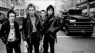 The Clash - Remote Control (Subtitulos al Español)