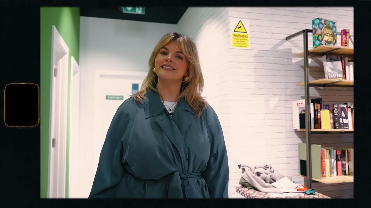 Vintage clothes shopping with @libsfaulk on a mission in Manchester! ✨ | Oxfam GB