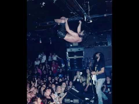Soundgarden live at L'Amour, Brooklyn - March 17, 1990