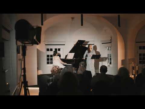 Joseph Haas Hinterm Hölzel überm Berg Op. 71 No. 2 Alessia Schumacher Alissa Firsova