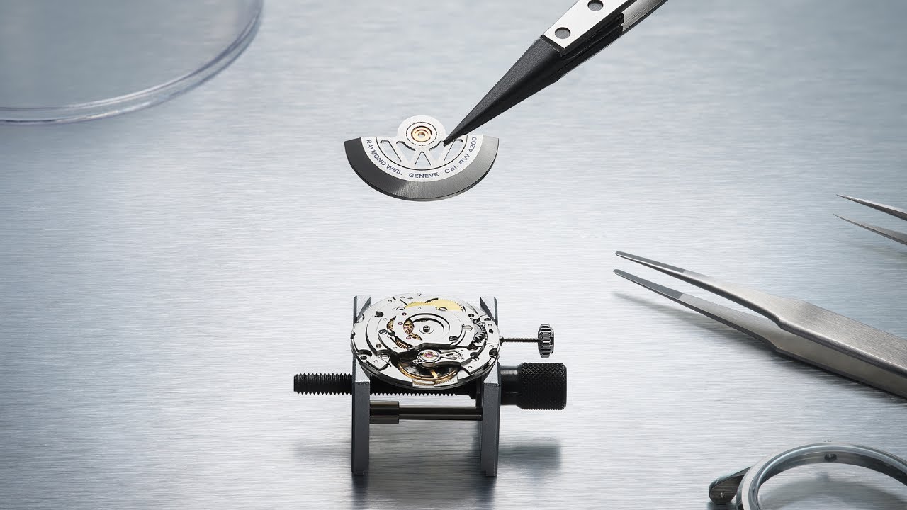 Millesime Automatic Central Seconds Silver