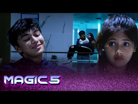 Ada Hantu!! Naura Ketakutan Sampai Loncat, Tapi Rahsya Senang | Magic 5 - Episode 88