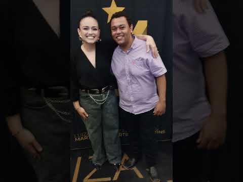 foto com a Luiza martins em Jaupaci Goiás aniversário de 68 anos da cidade