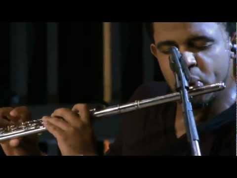 Sai Daqui Tristeza - Paula Lima (DVD SambaChic)