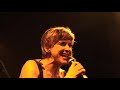 Cris Delanno - "Samba de uma nota só | Diz que fui por aí"
