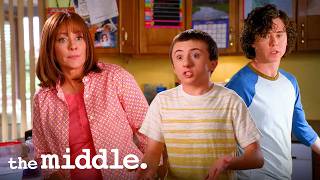 The Kids Criticize Frankie on Mother’s Day | The Middle