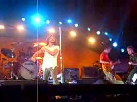 Pearl Jam State of love and Trust