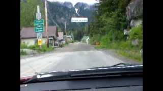 preview picture of video 'Drivng into Hyder, Alaska, USA..what? No Border??!!!'