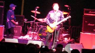 Stiff Little Fingers - Just Fade Away / LIVE