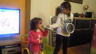 Cantando con Paula