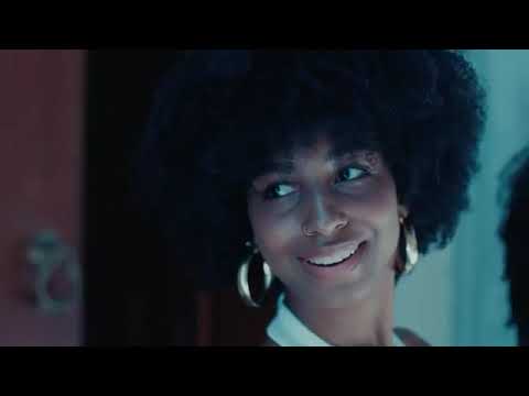 Robin Schulz Ft Justin Quiles - AEIOU ( Official Video )