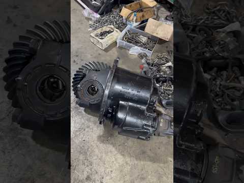 Differential replacement #truck #trucks #truckdriver #repair #mechanic #car #cars #how #howto #fixed