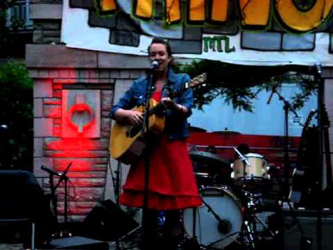 Brie Neilson - Now I Know / Oh My Darling live @Montreal Fringe Festival June 9th 2011