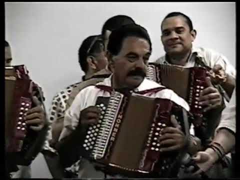 Valledupar de traslado Luis Enrique Martinez a Hatico Guajira (Merengue saludo cordial)