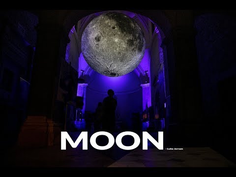 La Luna in miniatura  | Moon in miniature di Luke Jerram | art | Lunar Light