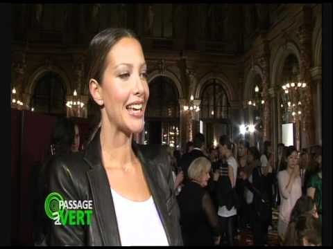Yoshiki Hishinuma Organic Fashion Show - Kure Bazaar Paris en Backstage