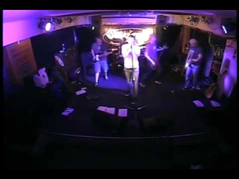 No Esc Ape - Fallen queen