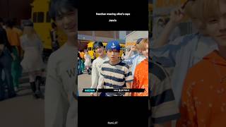 Download lagu Haechan and his tiny head 💚 #Haechan #nct mp3