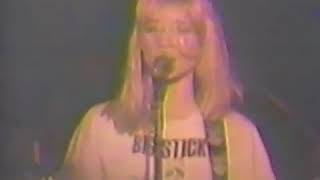 Sonic Youth -  Secret Girl (live 1988)