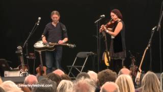 Phillip Henry & Hannah Martin @ Beverley Folk Festival 2015