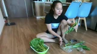 Download lagu Ekspresi cewek saat masak sayur - gadis cantik 18  mp3 Download lagu Ekspresi cewek saat masak sayur - gadis cantik 18  mp3