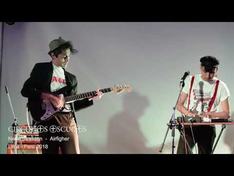 Neue Strassen - Air fighter