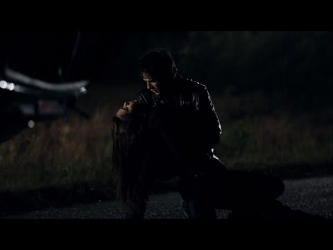 TVD 1x11 | Damon saves Elena after a car crash | Delena Scenes HD