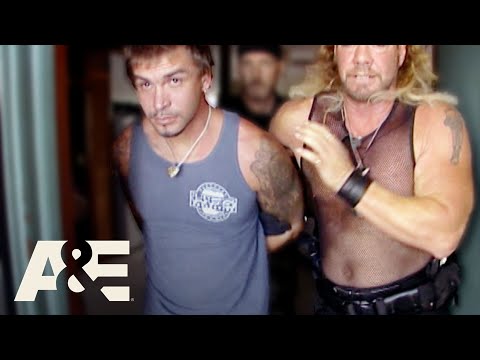 Dog the Bounty Hunter: Bringing Down a Bail Jumper Disgracing The "Chapman" Name | A&E