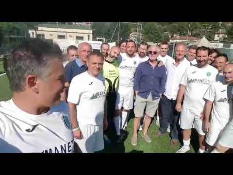 Paci ci racconta un barzelletta