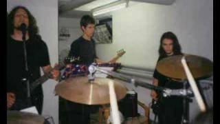 Deadly Embrace - Broken