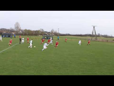 Mewa Kunice - Leśnik Osiecznica 2.04.2022, gol na 3 - 0