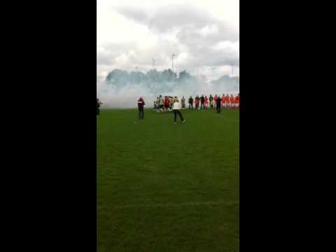 Soccer boys-CVV Berkel opkomst met vuurwerk