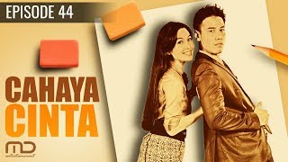 Download lagu Cahaya Cinta - Episode 44 mp3